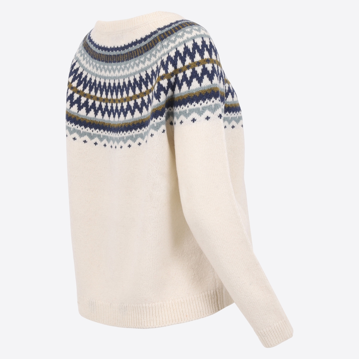 dyngjufjoll-wool-scandinavian-sweater_15.jpeg